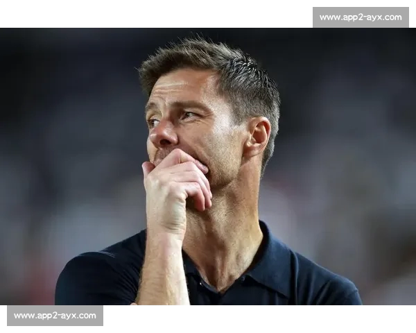 阿隆索延续 3-5-2 战术!世体:皇马用稳固阵型迎战尤文关键战 阿隆索延续 3-5-2 战术!世体:皇马用稳固阵型迎战尤文关键战