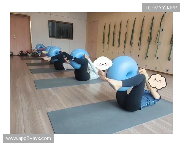 暴汗燃脂！肉肉最怕的 4 个动作，10 分钟极速甩肉