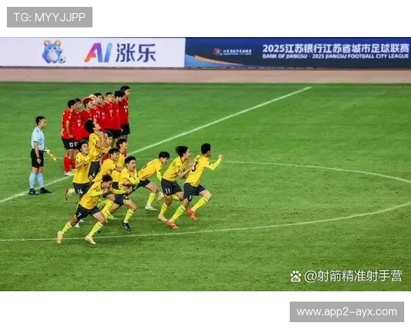 无锡队头球双响燃爆苏超!两球制胜终结三连颓势 无锡队头球双响燃爆苏超!两球制胜终结三连颓势